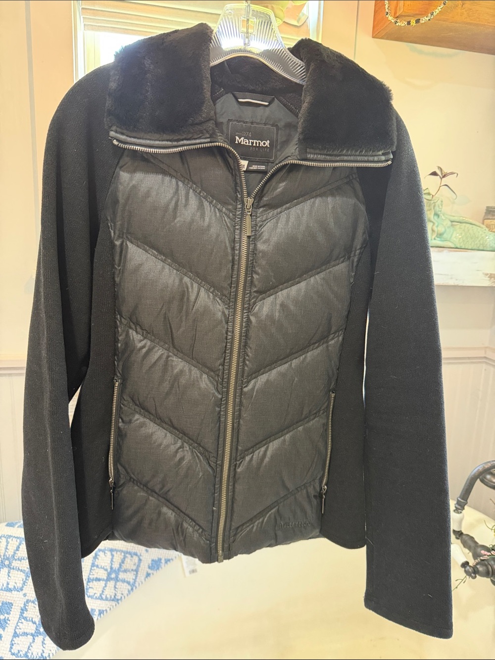 Marmot Black Zip-Front Fleece Jacket 700 Filled Down - Picture 4 of 8
